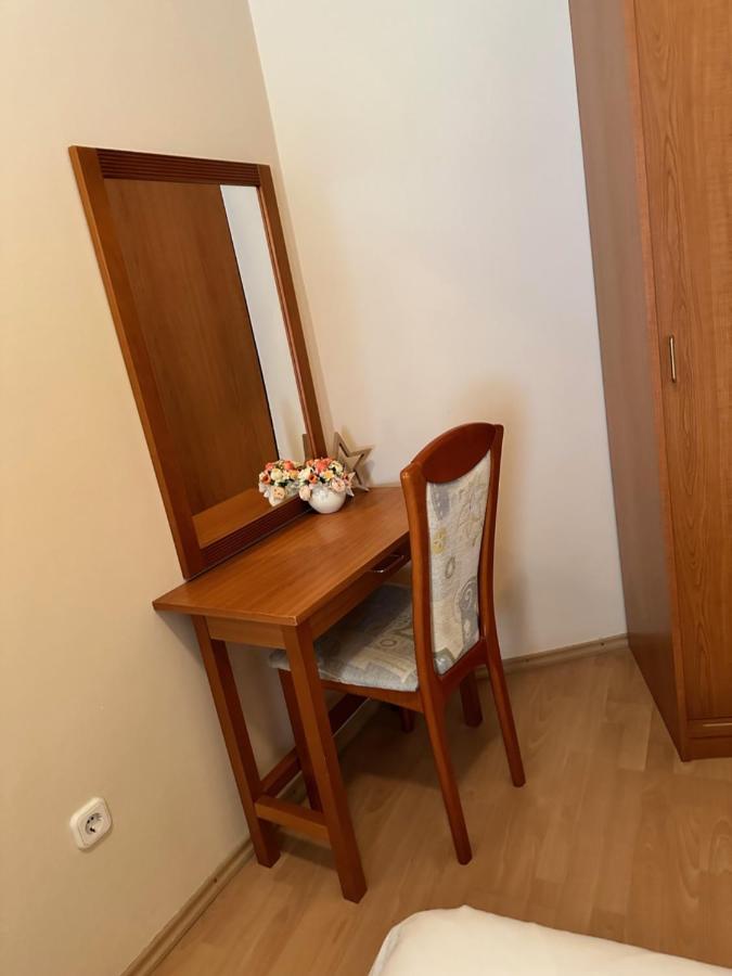 شقة Cozy Garden Apartman غيولا المظهر الخارجي الصورة